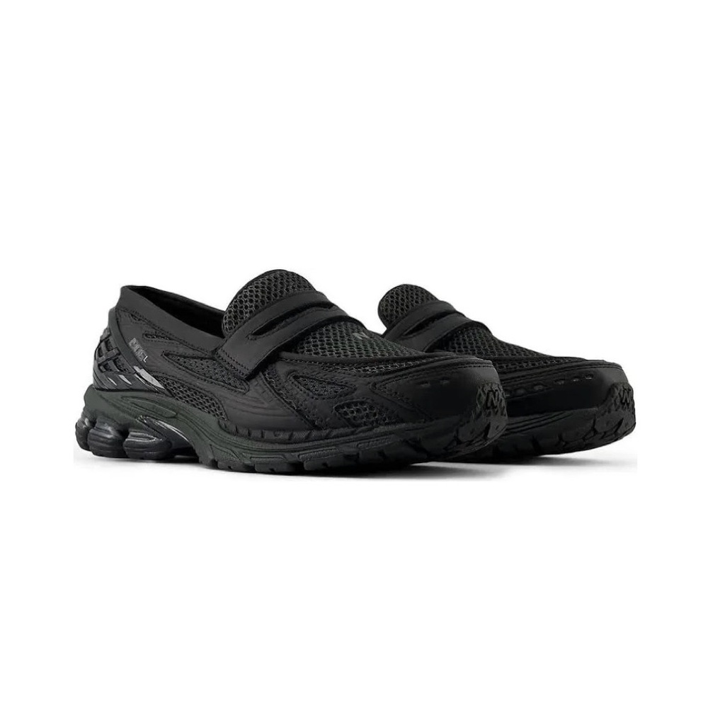 New Balance 1906 Loafers